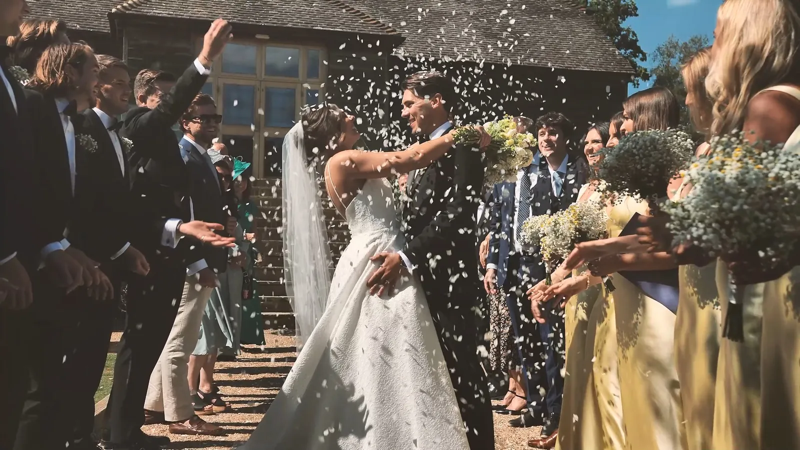 Brookfield Barn Confetti