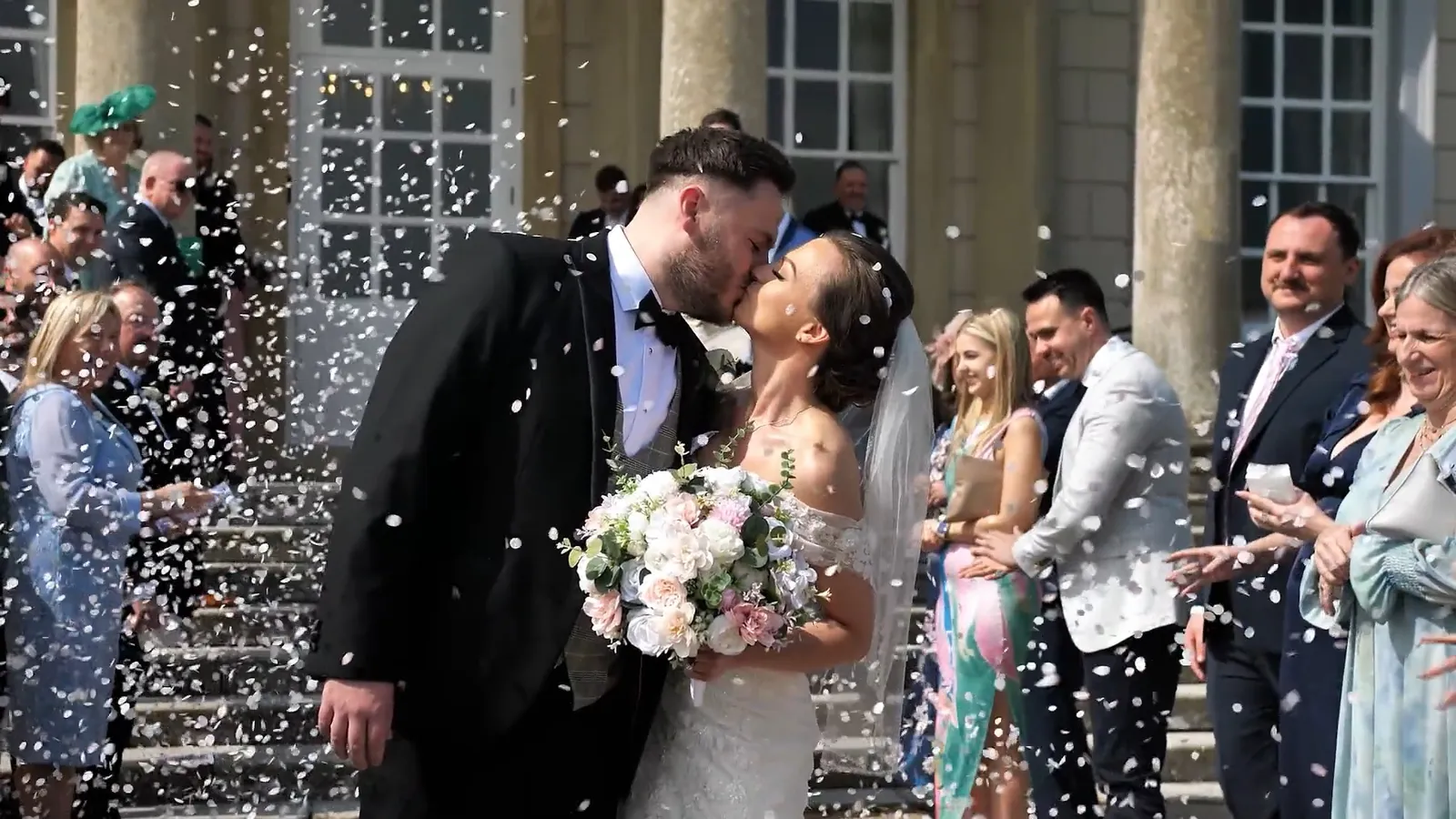 Confetti Throw